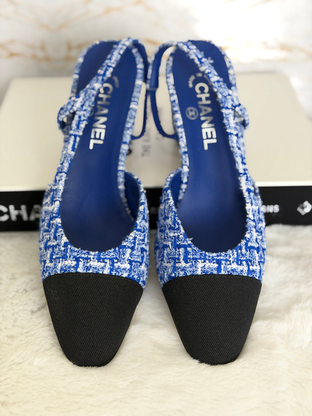 CHANEL 23P Cobalt Blue SHW Tweed Slingback shoes with kitten heels
