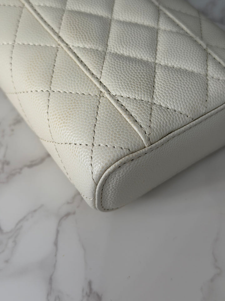 CHANEL White Caviar LGHW Vanity with Chain