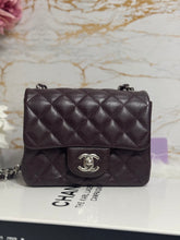 Load image into Gallery viewer, Chanel series 20 Burgundy Caviar SHW Classic Square Mini Flap Bag
