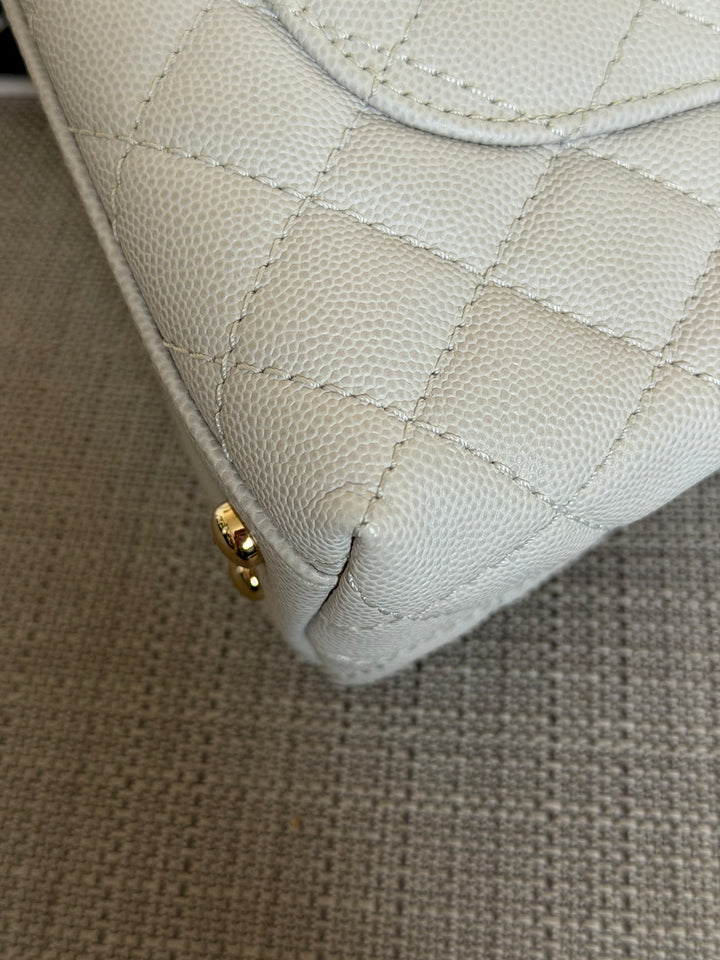 CHANEL series 27 Light Grey Caviar LGHW Coco Handle Size Small with Detachable Shoulder strap 2018