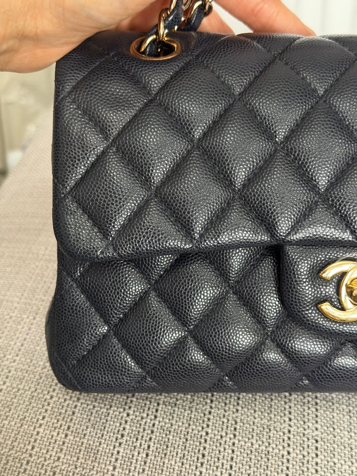 CHANEL series 30 Dark Navy Caviar LGHW Small Timeless Classic Double Flap Bag 2020