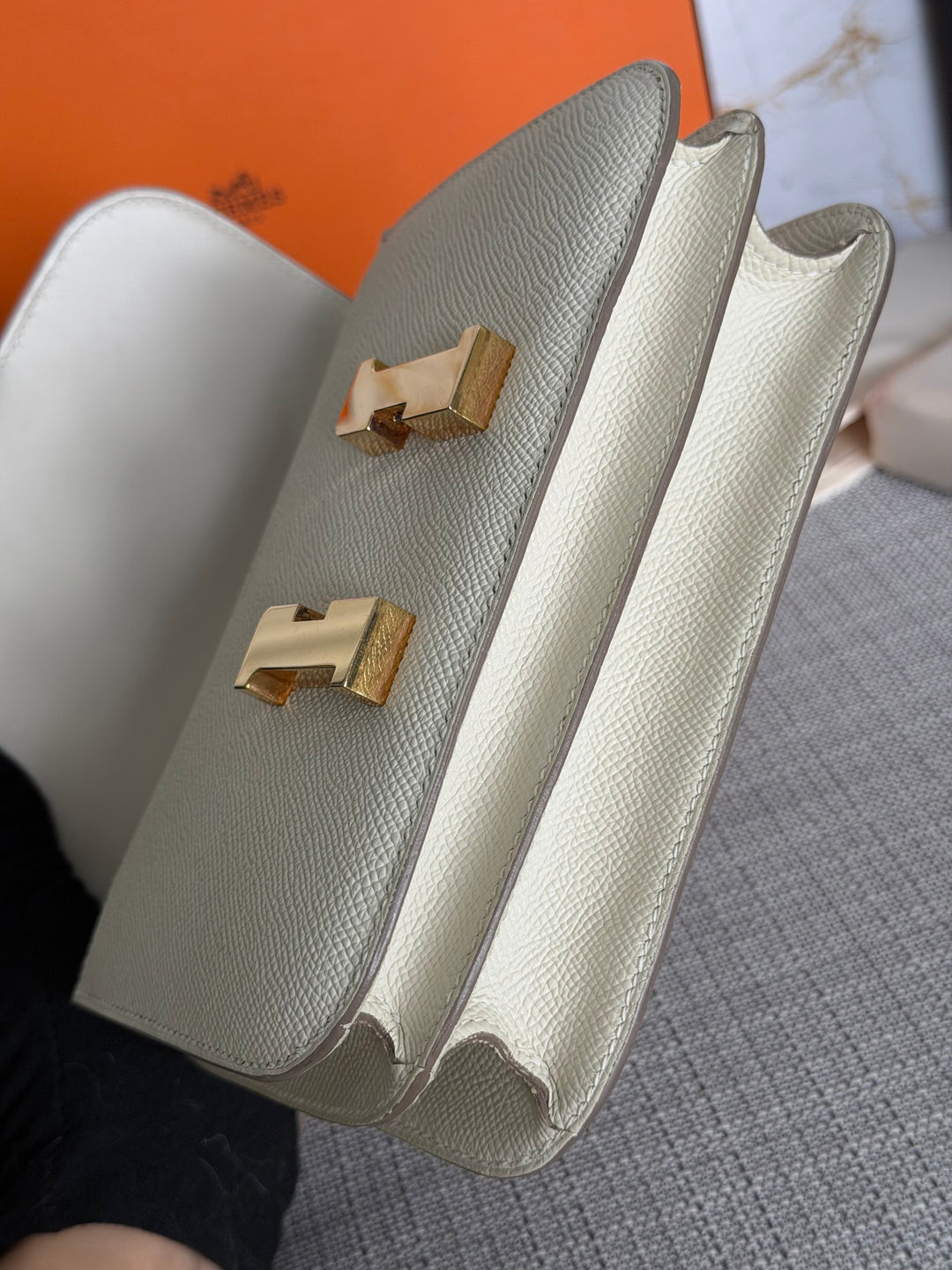 Hermès Constance 18 Mini Constance Craie Epsom Leather RGHW