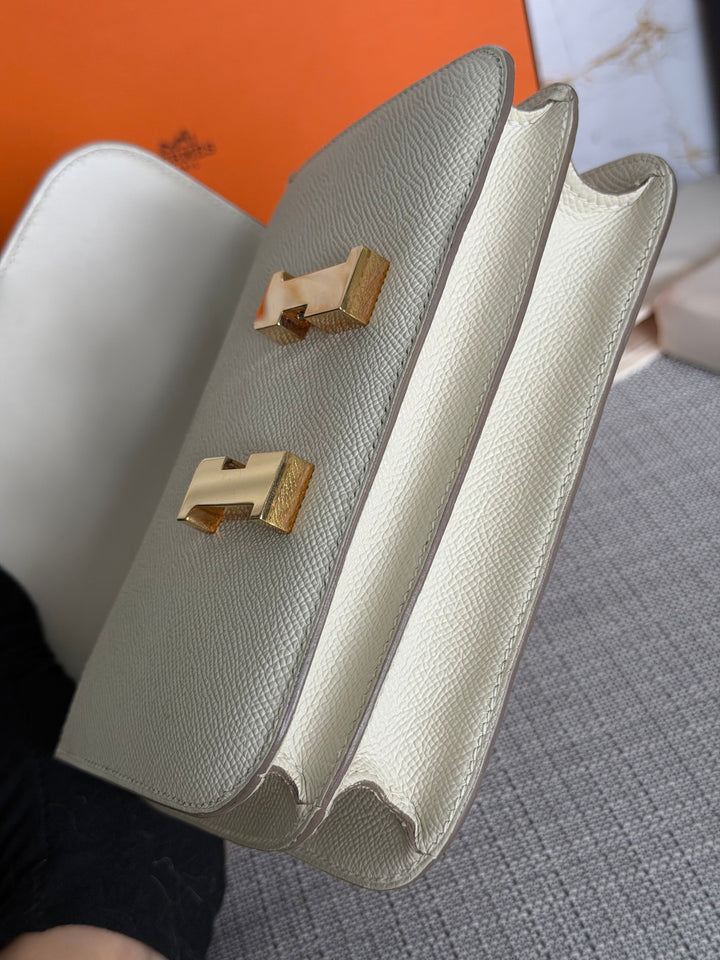 Hermès Constance 18 Mini Constance Craie Epsom Leather RGHW