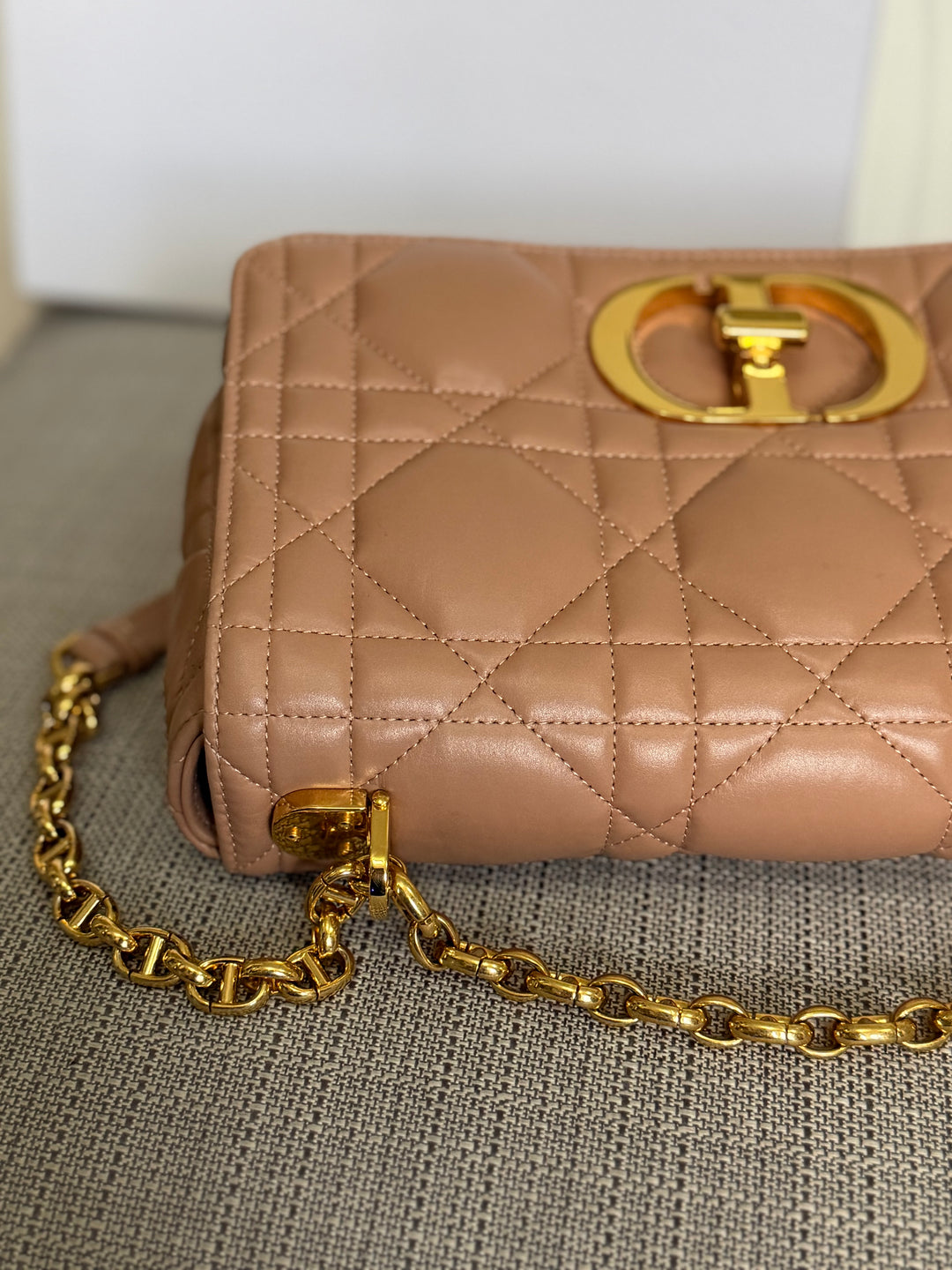 Dior Caro Flap Bag in Rose De Ven Calfskin GHW Medium 25 cms