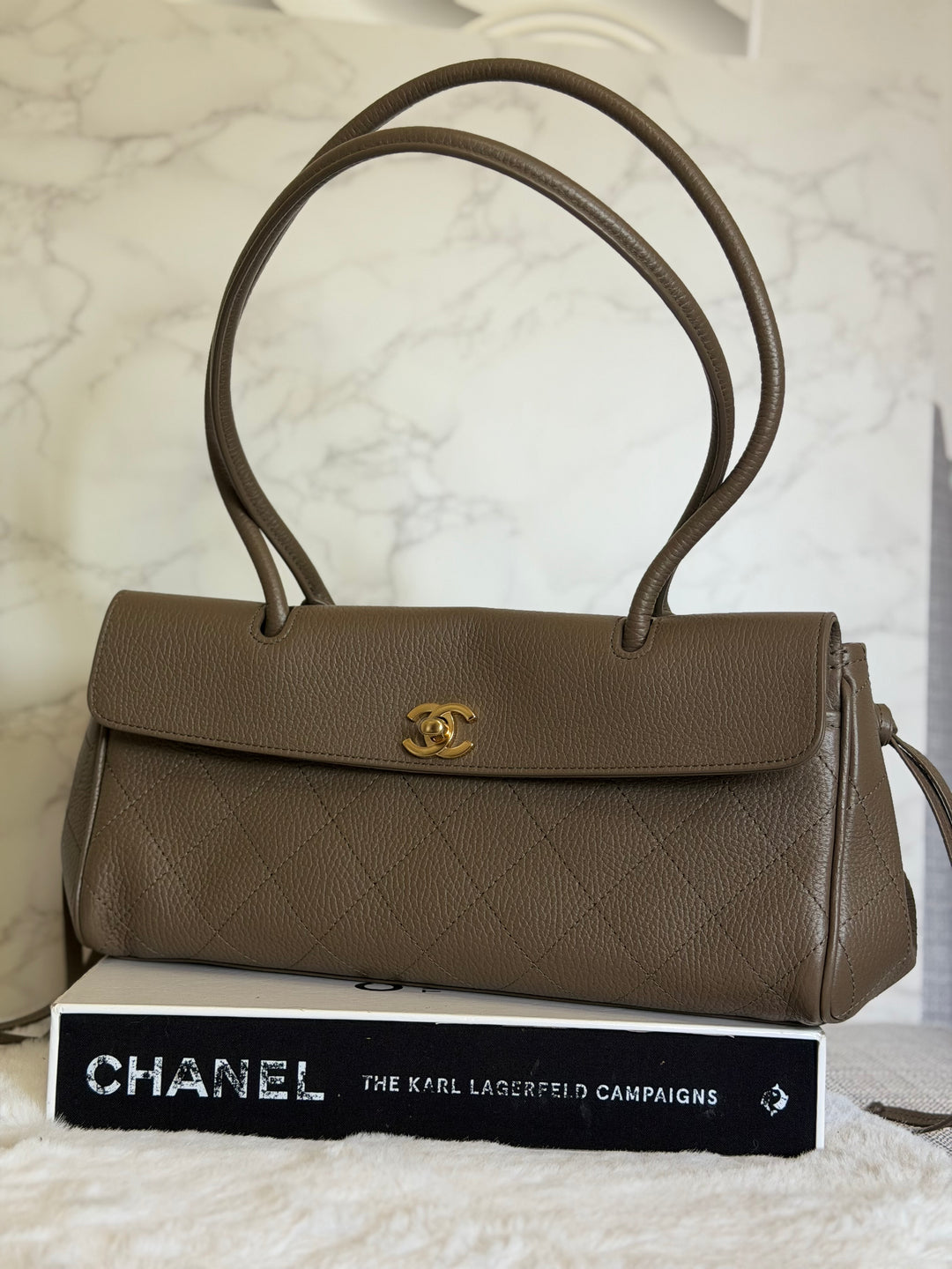 CHANEL Khaki Etoupe Caviar LGHW Urban Essentials East West Shopping Tote Bag size Small Matthieu Blazy 26A 2026