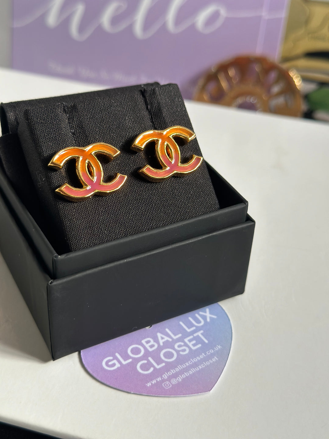 Chanel 23C Ombré Pink and orange Gold tone earrings