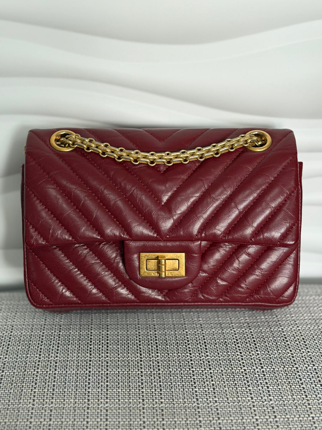 CHANEL 16A collection 2016 Series 23 Burgundy Calf skin Chevron Mini Reissue Flap Bag with Aged GHW