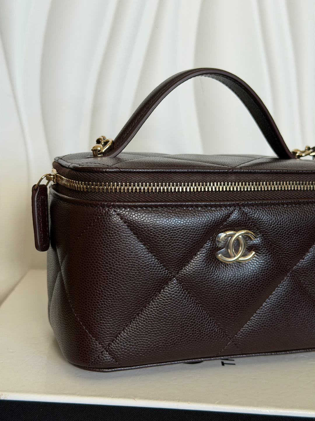 CHANEL 26S Dark Brown Caviar LGHW Small Vanity Case with Top Handle