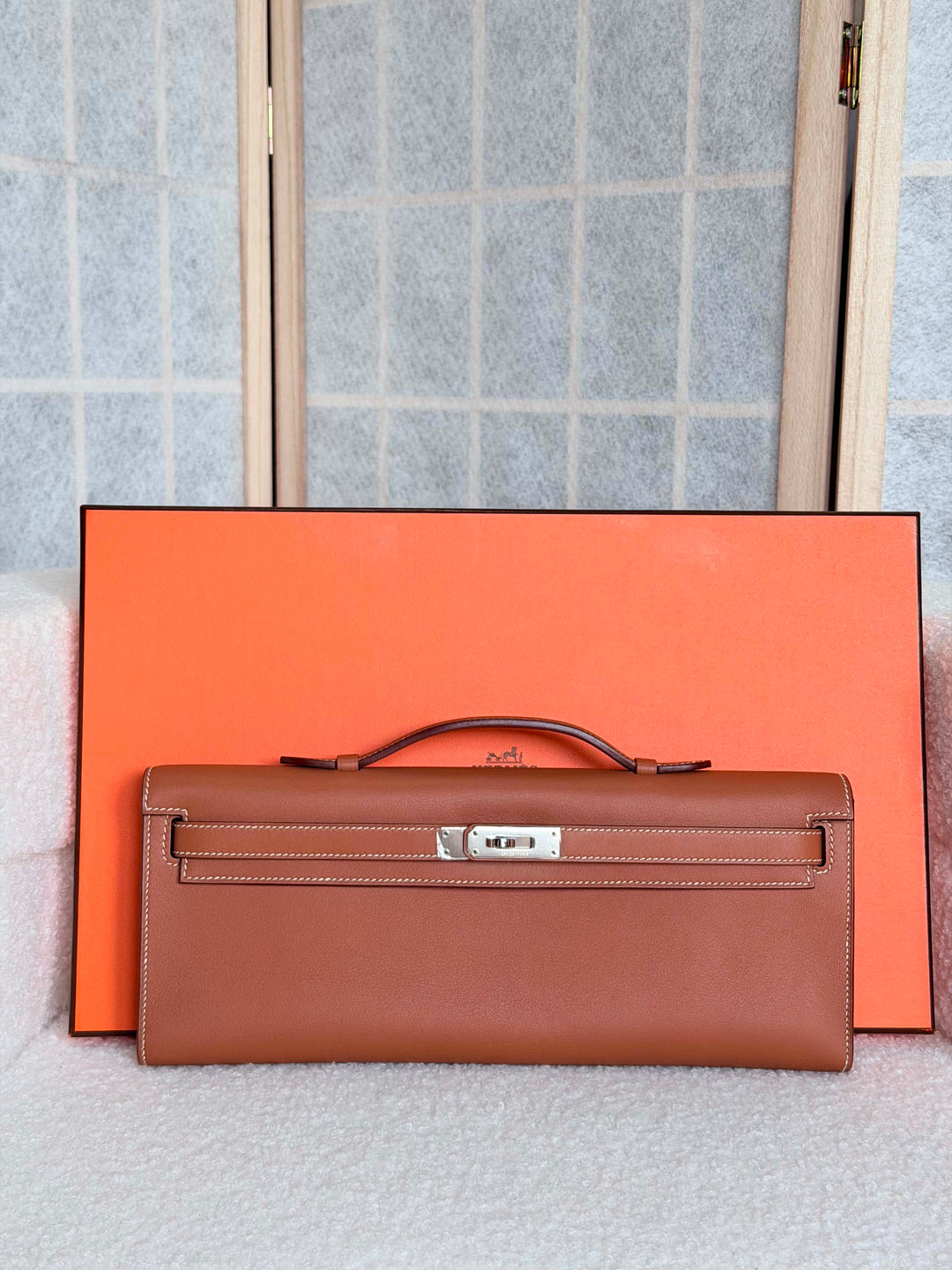 HERMÈS Kelly Cut Gold Swift Leather PHW 2014 Stamp R in []