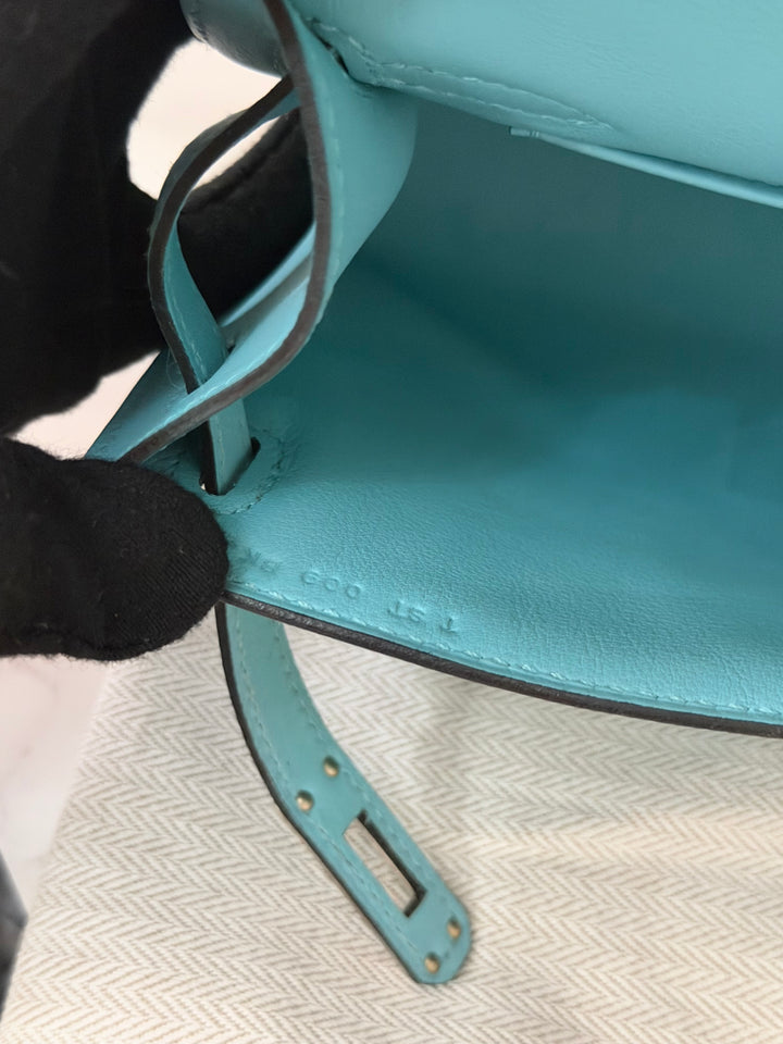 Hermès Kelly Pochette Swift Leather in Bleu Atoll 3P PHW Palladium Hardware Stamp T