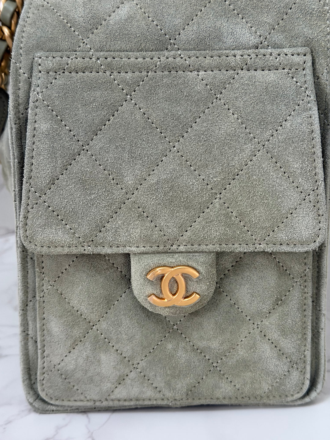 CHANEL 25C 2025 Khaki Suede Aged GHW 25 Hobo Bag size Medium