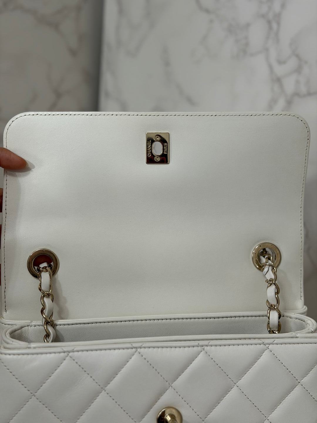 CHANEL 23S collection 2023 White Lambskin LGHW Trendy CC Flap Bag size Small with raised CHANEL Engraved Plate Top Handle