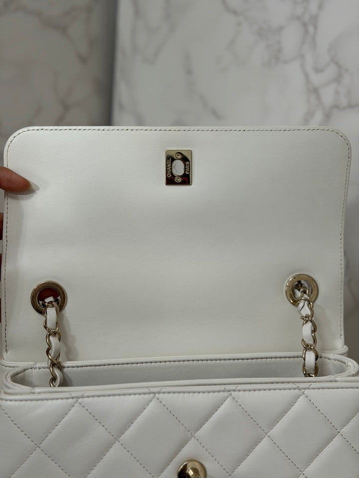 CHANEL 23S collection 2023 White Lambskin LGHW Trendy CC Flap Bag size Small with raised CHANEL Engraved Plate Top Handle