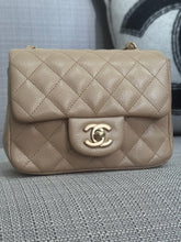 Load image into Gallery viewer, Chanel series 20 15C 2014/2015 Cruise Collection Pearly Beige Caviar Brushed GHW Square Mini Flap Bag
