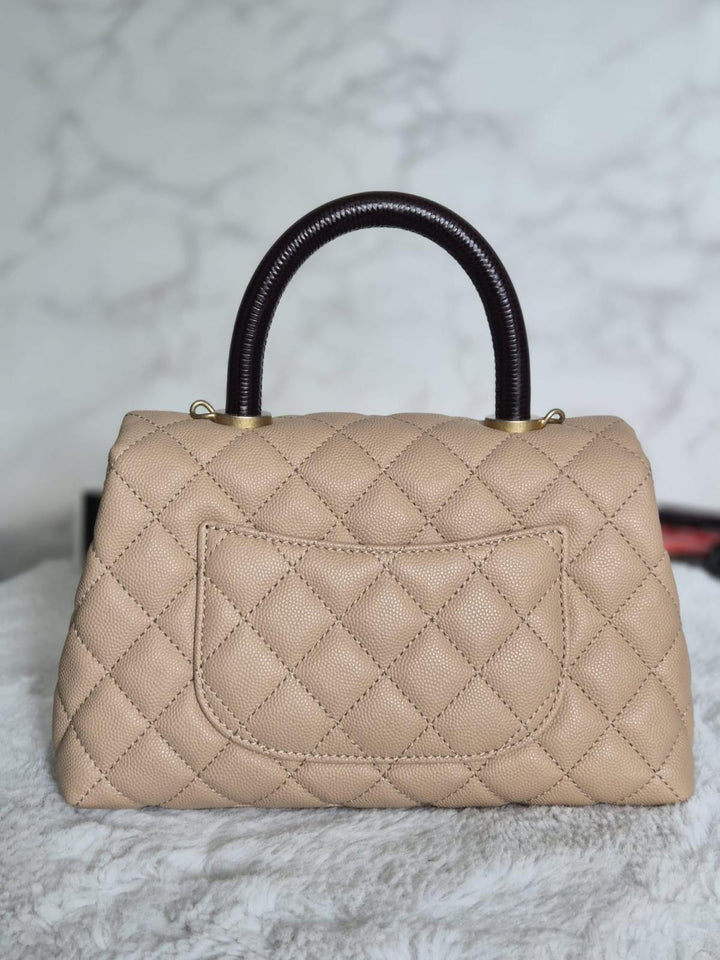 CHANEL series 29 Beige Caviar Aged GHW Deep burgundy Lizard Handle Coco Handle size Small 2019/2020