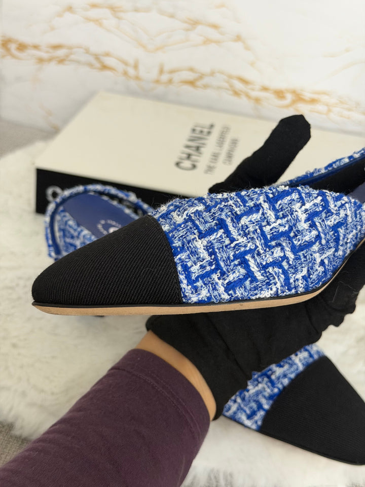 CHANEL 23P Cobalt Blue SHW Tweed Slingback shoes with kitten heels