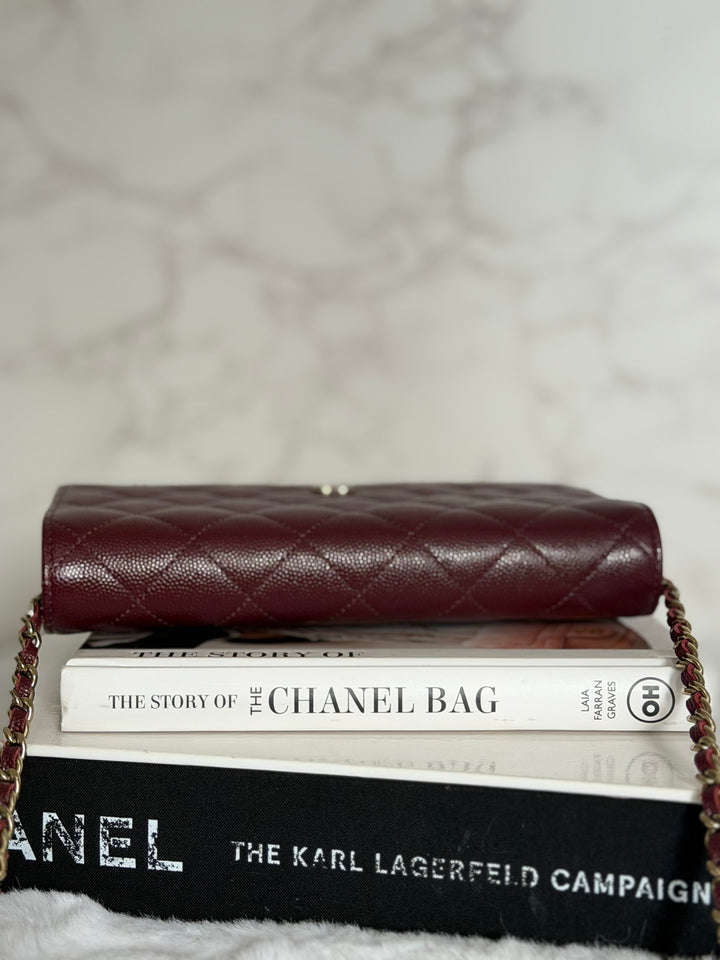 CHANEL 21B Burgundy Caviar LGHW Classic Wallet On Chain (WOC) 2021