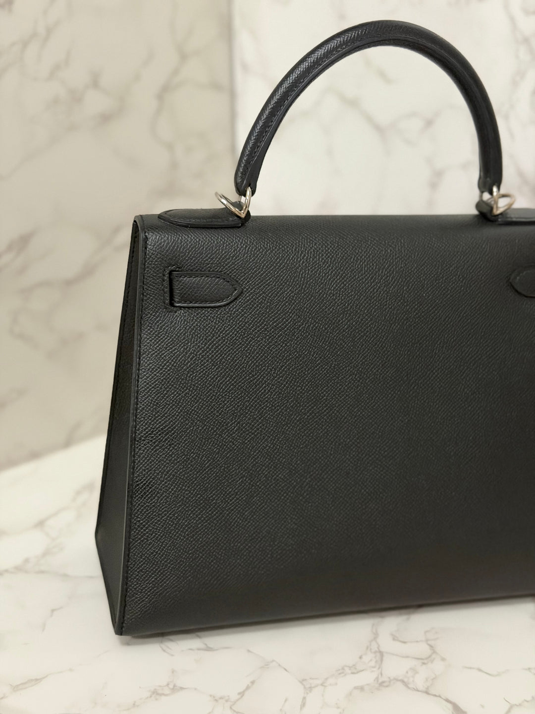 HERMES Black Noir Sellier Epsom Leather PHW Kelly 28 Stamp R 2014
