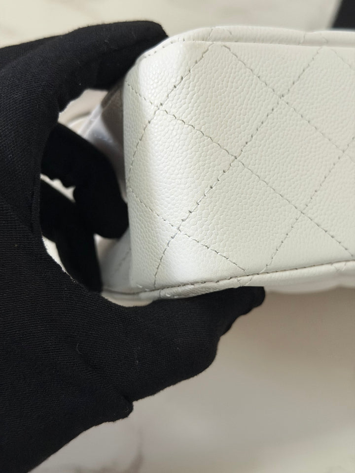 CHANEL 2023 White Caviar LGHW Medium ML Timeless Classic Double Flap Bag