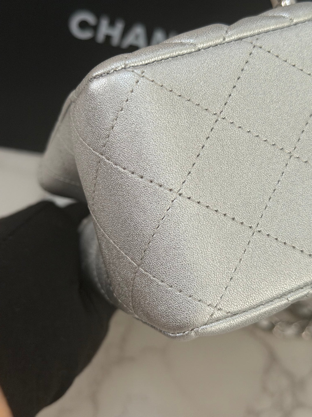 Chanel Series 31 21P Collection Iridescent Silver lambskin SHW Square Mini Flap Bag 2021