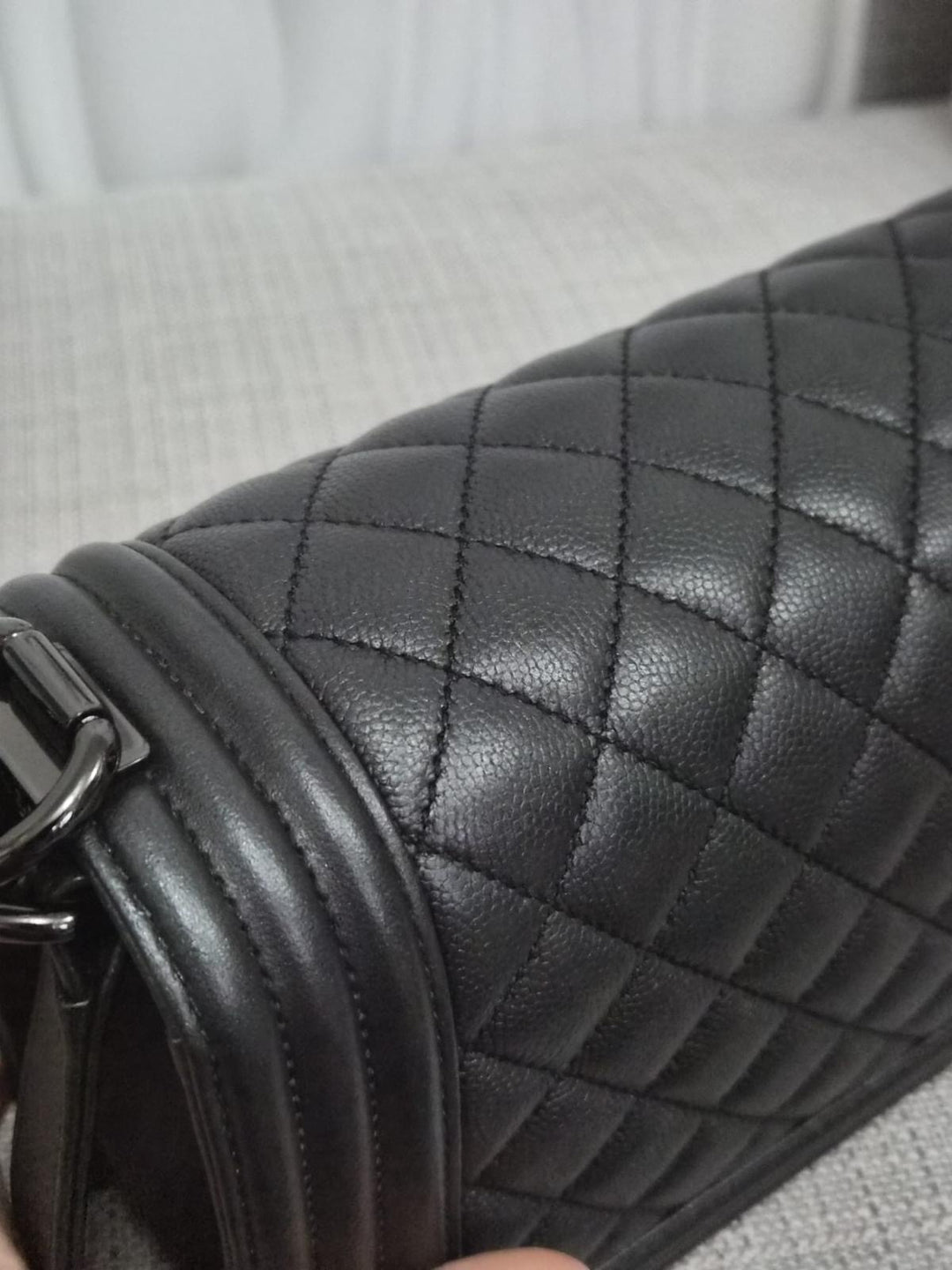CHANEL Series 25 Black Caviar So Black Hardware Old Medium Le Boy Bag 2017/2018