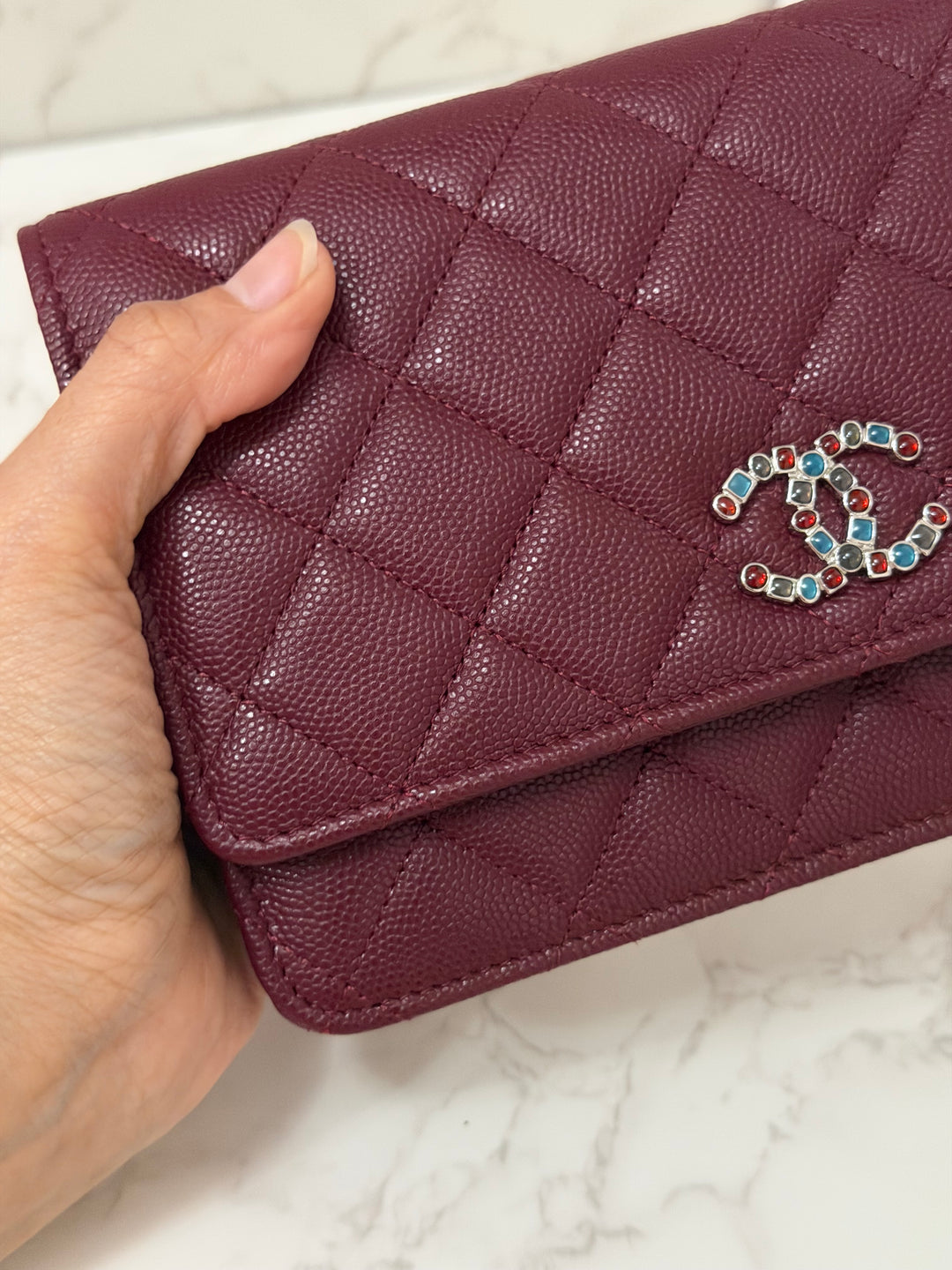 CHANEL 2024 Burgundy Caviar SHW Classic Wallet on chain (WOC) with crystal CC Logo