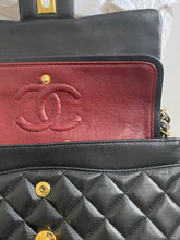 Load image into Gallery viewer, Chanel series 1 (circa 1989-1991) Black Lambskin 24K GHW Small Classic Double Flap Vintage Bag
