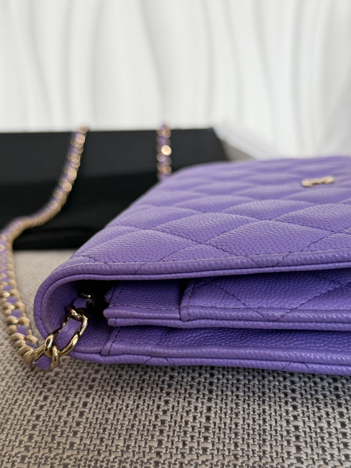 CHANEL series 28 20C Purple Caviar LGHW Classic Wallet on chain (WOC)