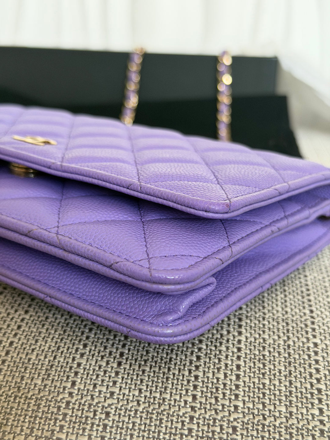 CHANEL series 28 20C Purple Caviar LGHW Classic Wallet on chain (WOC)
