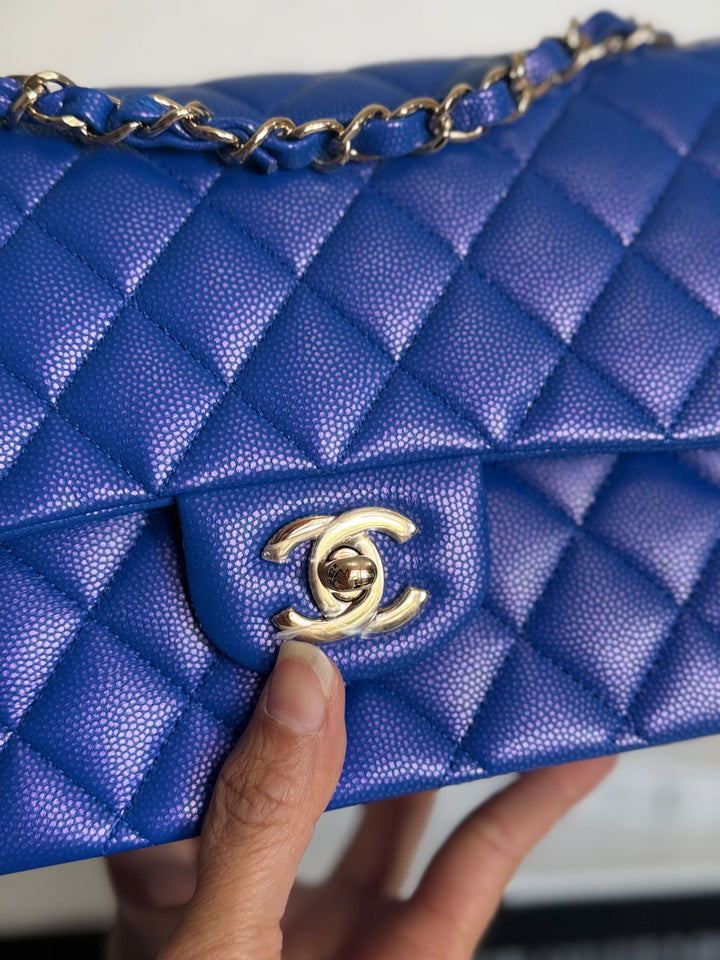 Chanel 21S series 31 Iridescent Electric Cobalt Blue Caviar LGHW Medium M/L timeless Classic double flap bag 2021