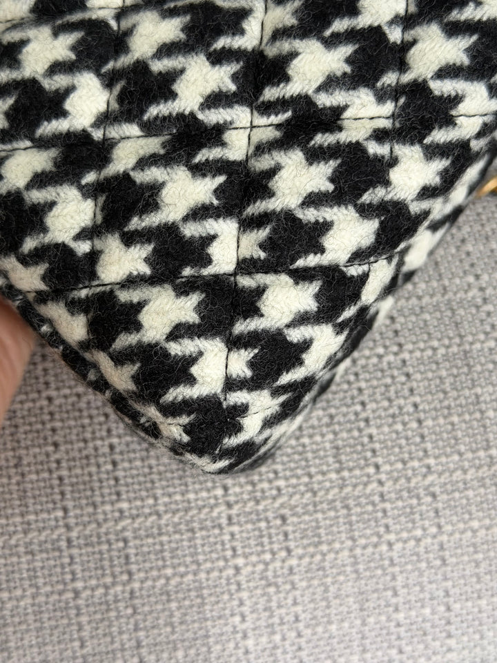 CHANEL 24A 2024 Black and White Houndstooth Tweed Kelly Small Shopping Bag with Chain Aged GHW