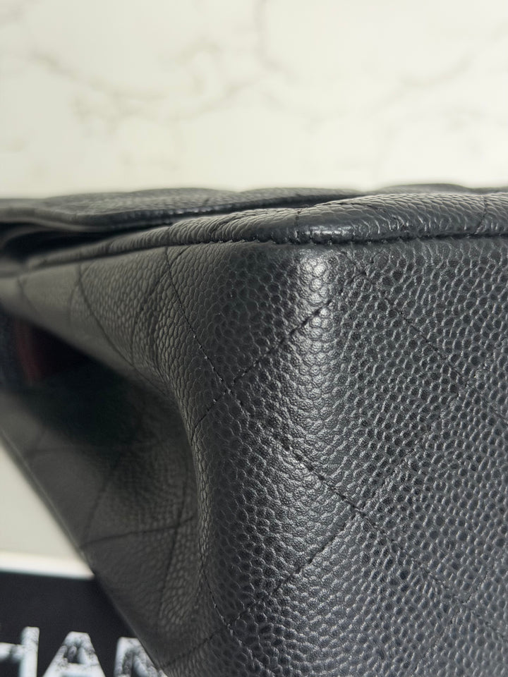 CHANEL series 17 Black Caviar GHW Jumbo Classic Double Flap Bag 2012