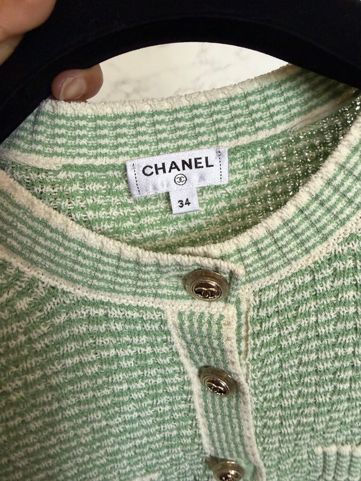CHANEL 21C Green and White Knitted Cardigan size EU 34 2021