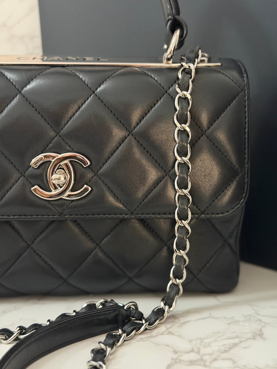CHANEL series 24 Black Lambskin Silver HW Trendy CC Top Handle Flap Bag with Top Handle and detachable chain