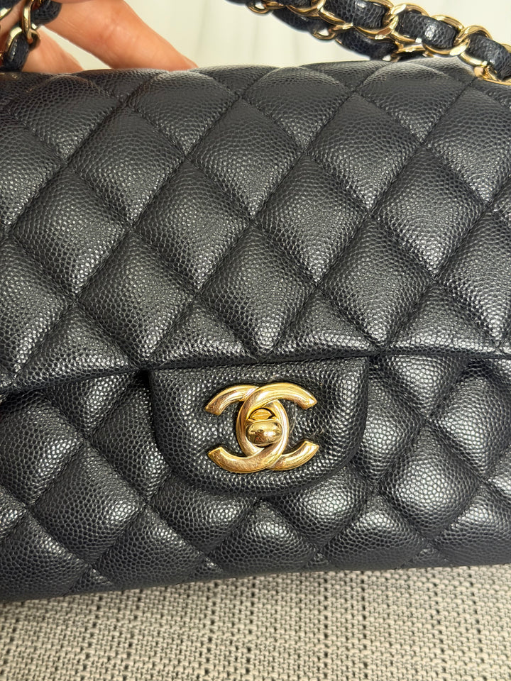 CHANEL series 30 Dark Navy Caviar LGHW Small Timeless Classic Double Flap Bag 2020