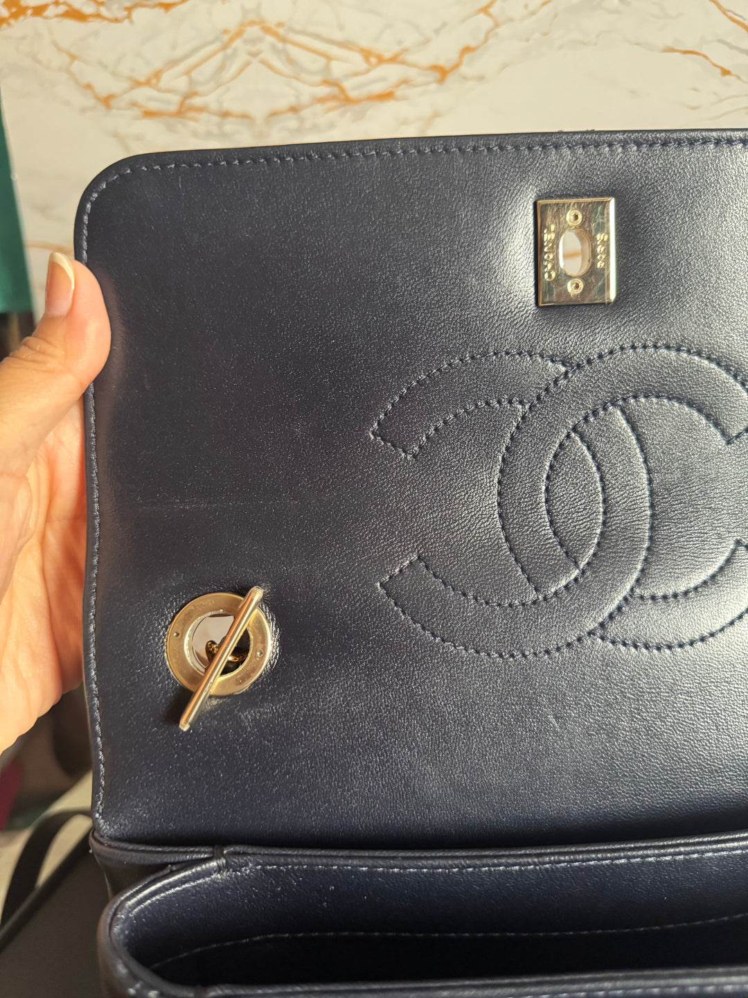 Chanel series 28 2018/2019 Navy Lambskin Champagne GHW Trendy CC Flap Bag size Small with Detachable Strap