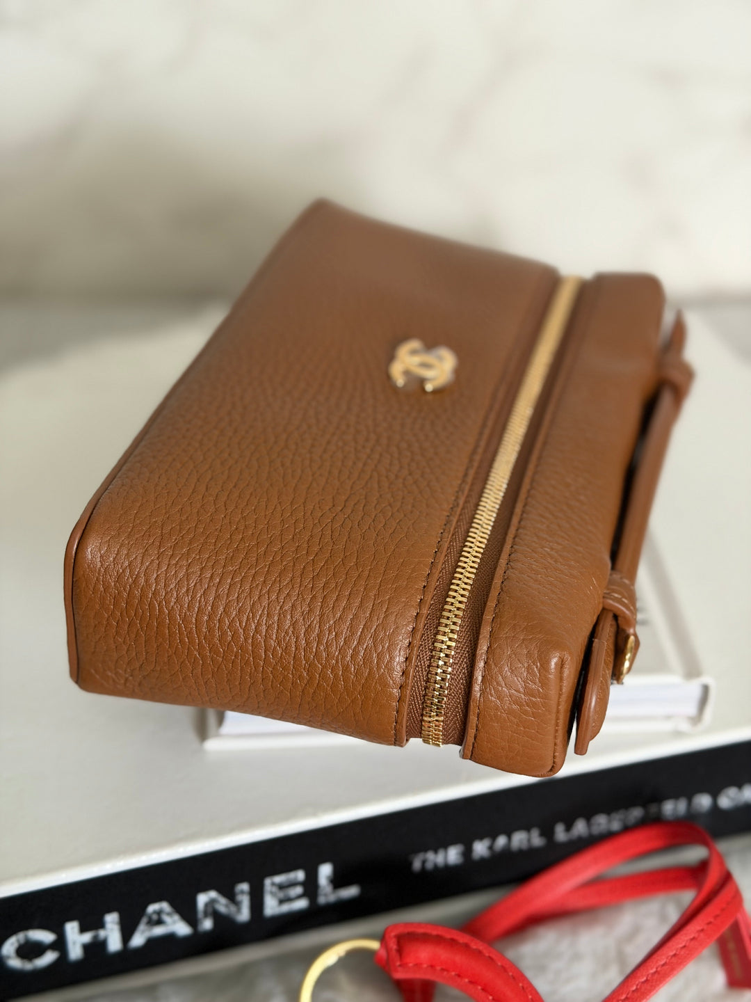 CHANEL Brown Gold Caviar LP Long Vanity SMALL 19 cms LGHW 2026