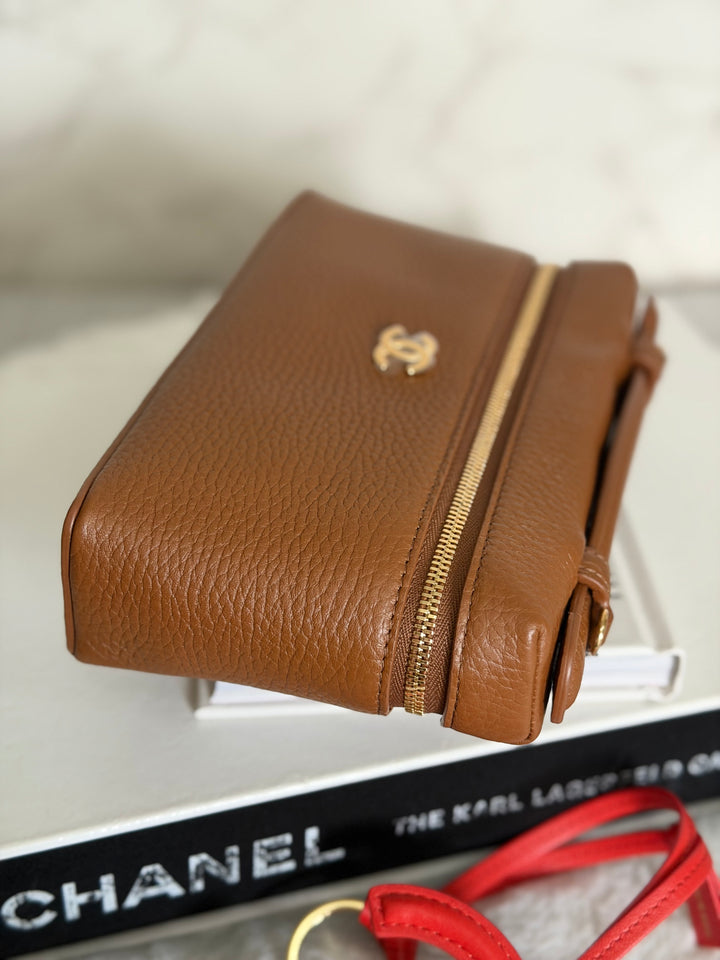 CHANEL Brown Gold Caviar LP Long Vanity SMALL 19 cms LGHW 2026