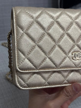 Load image into Gallery viewer, Chanel 21P 2021 Pre Spring/Summer Collection series 31 Iridescent Gold Lambskin Champagne GHW Classic Wallet on Chain (WOC)
