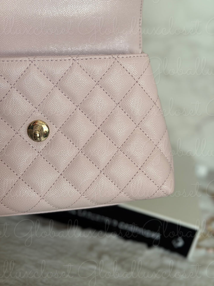 CHANEL 22P Light Pink Sakura Caviar LGHW Coco handle Flap Bag With detachable strap size Small 2022