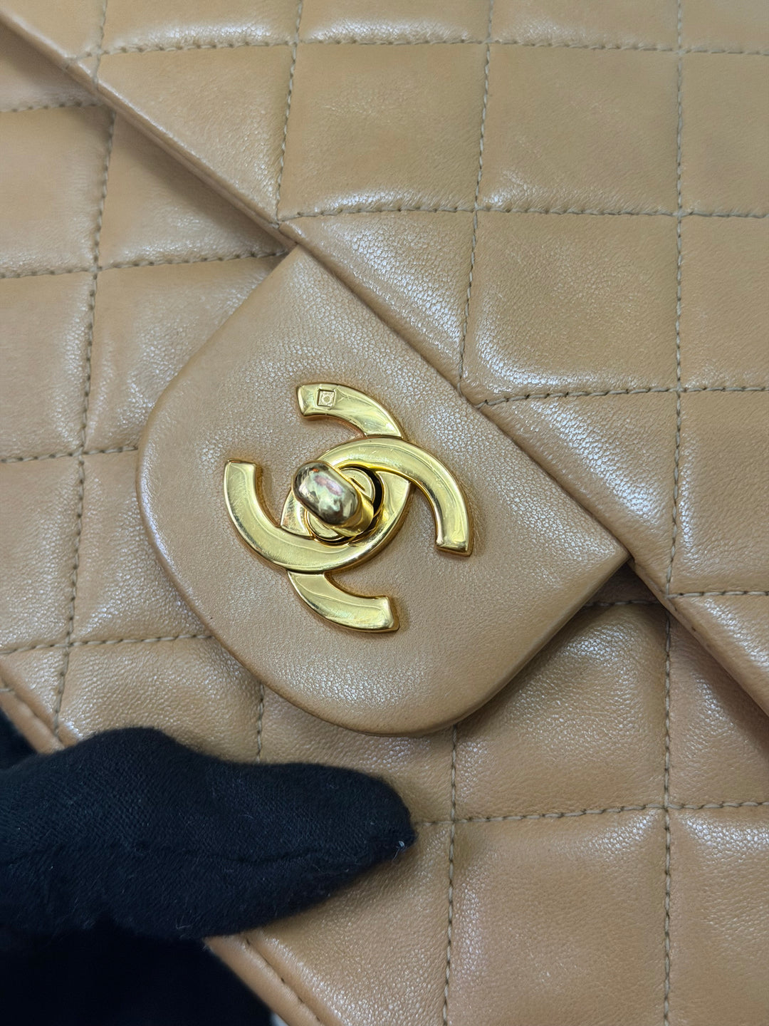 CHANEL series 4 Vintage 24K GHW Dark Beige Lambskin Timeless Classic Medium Double Flap Bag