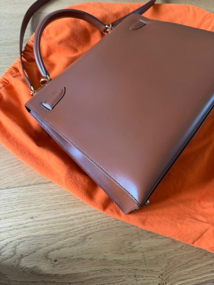 HERMÈS Kelly 32 Noisette Box leather GHW Stamp F in sq 2002 RARE