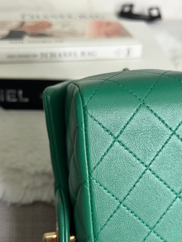 CHANEL Green Lambskin LGHW Mini Rectangular Flap Bag with Top Handle 2022 22A collection