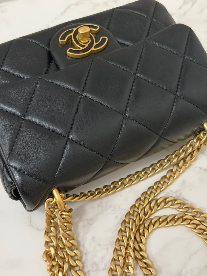 CHANEL Resin CC Black Lambskin Aged GHW Seasonal Flap Bag 2023