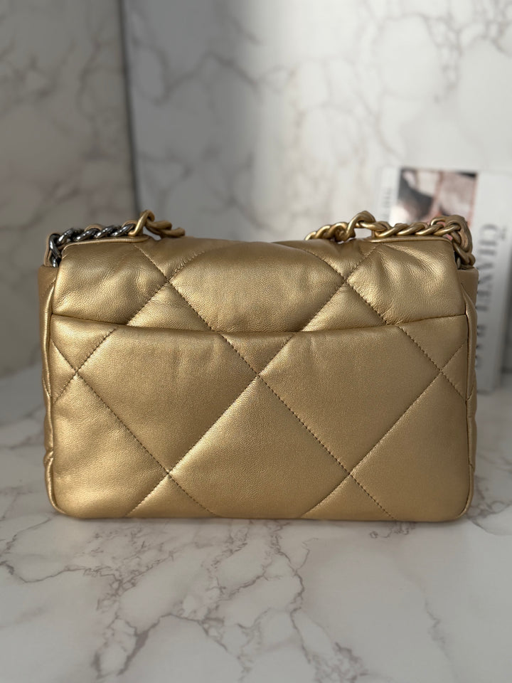 CHANEL series 30 2020 Gold metallic Goatskin 19 size Small with Mixed Hardware