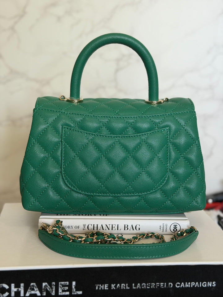 CHANEL 22A Green Caviar LGHW Coco Handle Flap Bag size Small 2022