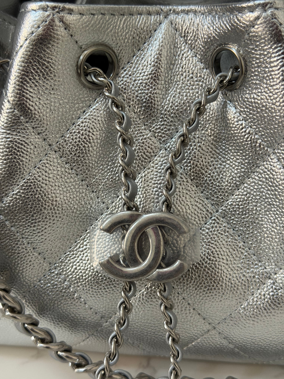 CHANEL 26C Silver Caviar shiny SHW Mini 25 Hobo Bag
