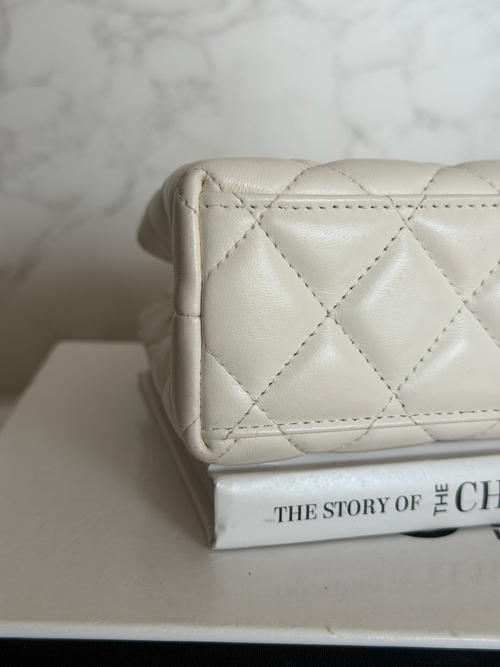 CHANEL White Calf skin Aged GHW Kelly Shopping Bag Size Small 2026