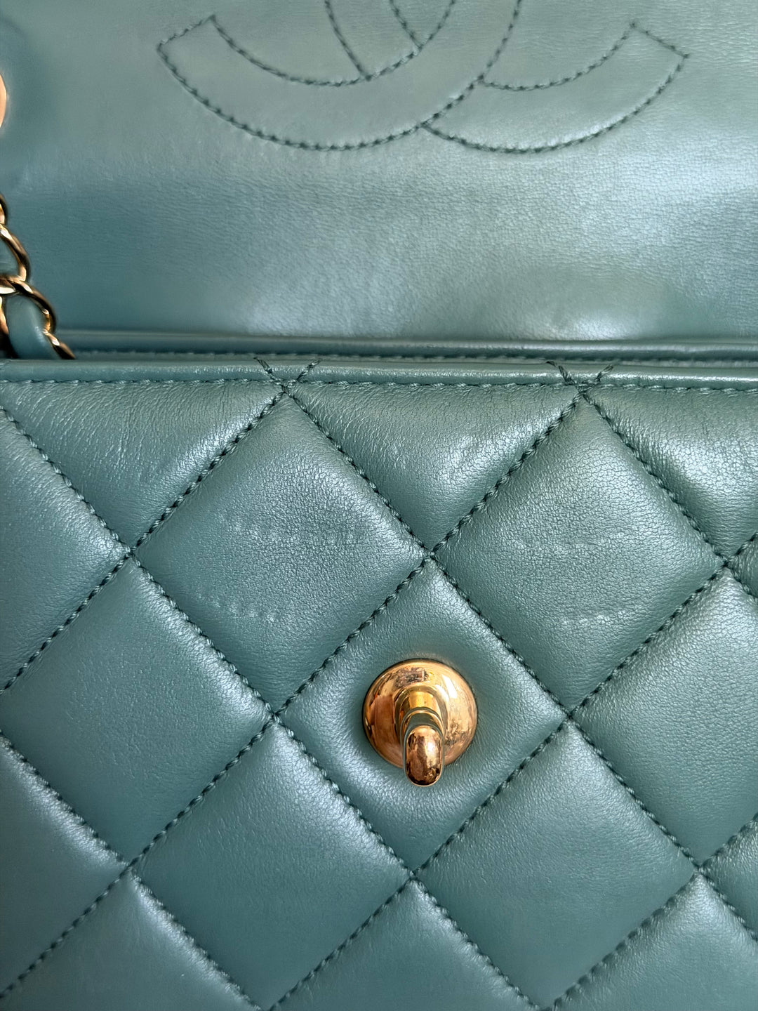 CHANEL series 26 Green Lambskin LGHW Small Trendy CC Top Handle Flap Bag 2018