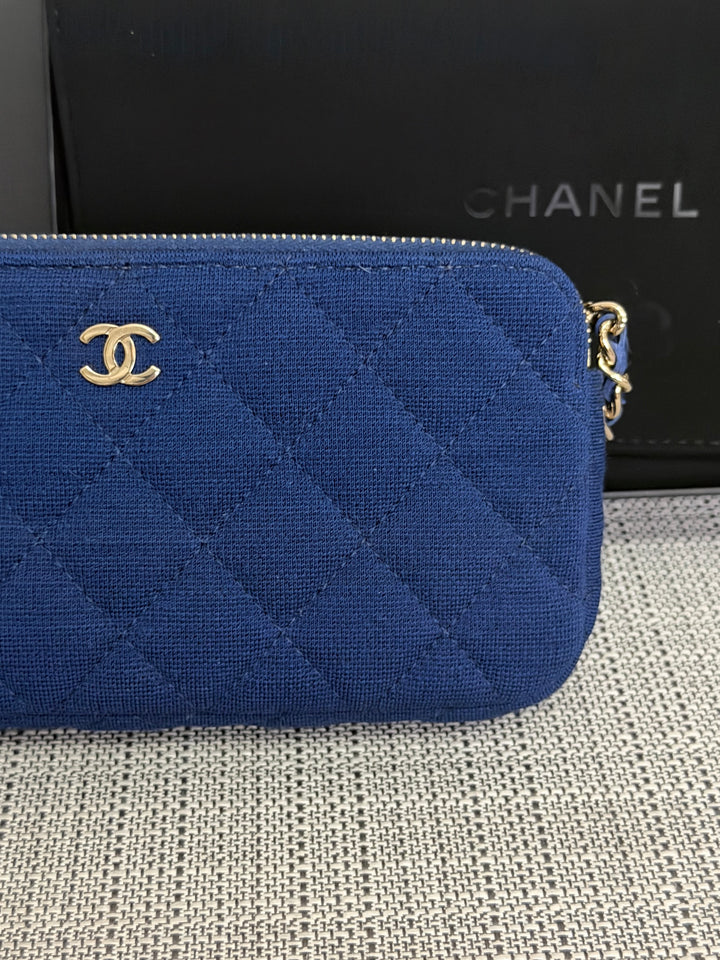 CHANEL series 28 Blue Jersey With Green Fabric Lining O Diver Wallet on Chain Phone Holder LGHW